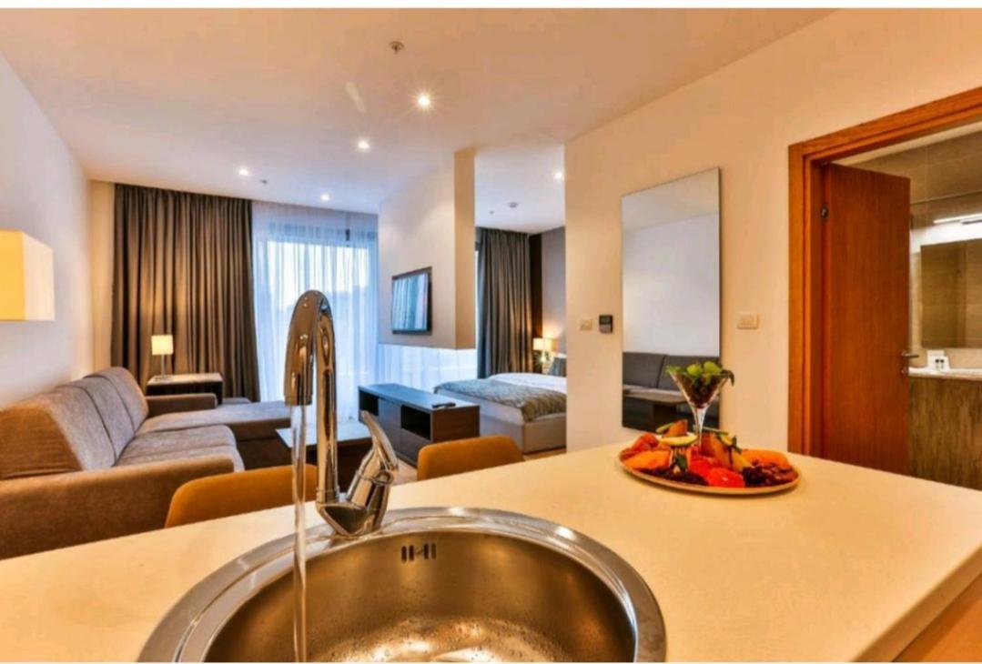 Apartments Lux Budva Kültér fotó