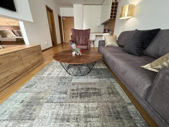 Apartments Lux Budva Kültér fotó