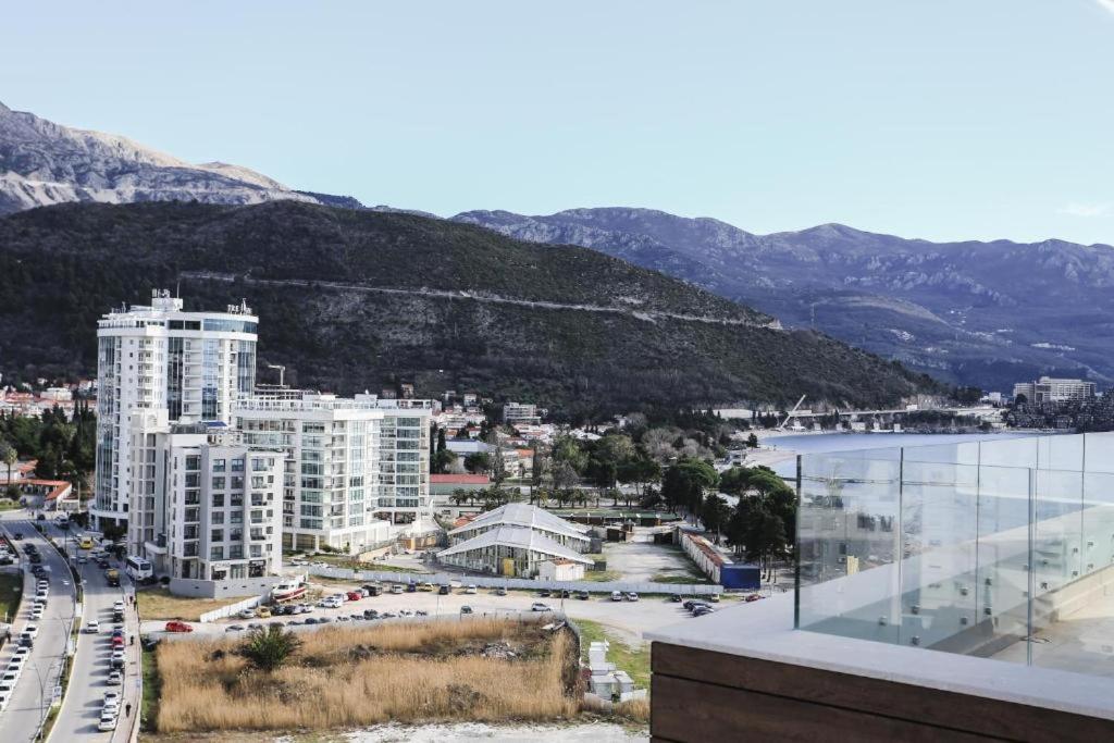 Apartments Lux Budva Kültér fotó